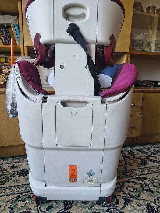 Fotelik dziecięcy Britax Romer 15-36