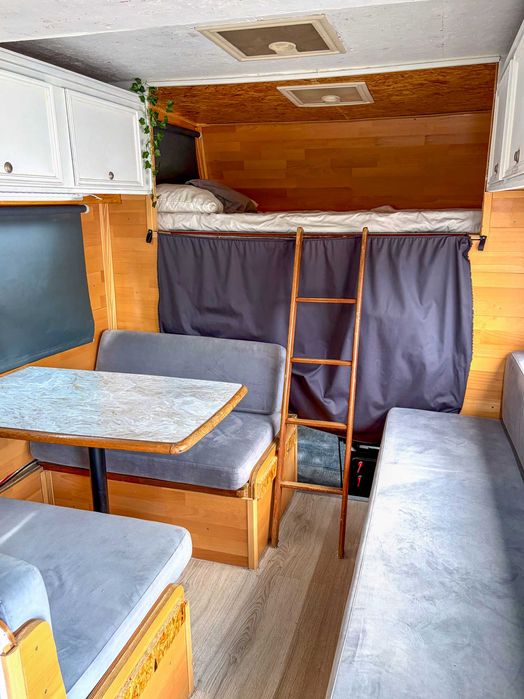 Peugeot J5 Autocaravana 2.5 Diesel – Restaurada | 6 Lugares