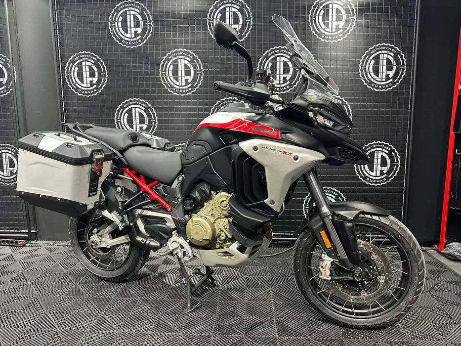 Ducati Multistrada  V4 RALLY ADVENTURE TRAVEL &amp; RADAR