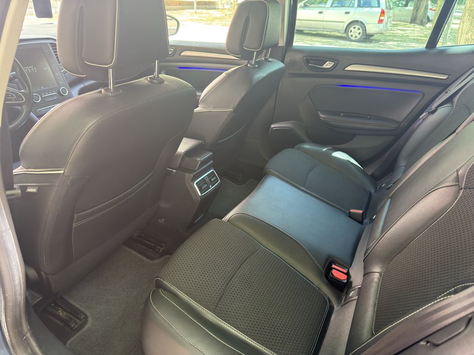 Renault Megane IV 1.6 Bose Edition