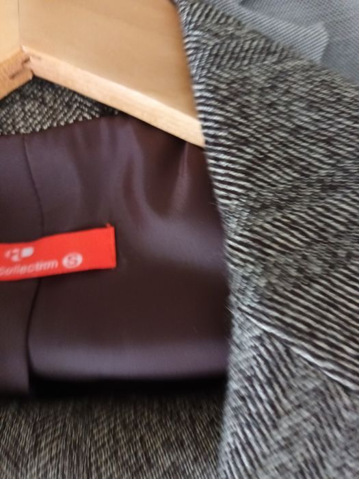Blaser Zara bom estado