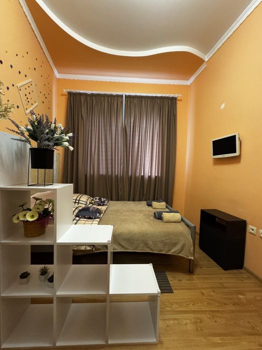 Будинок- квартира  подобово.  Берегове Центр Вільно з 30.01