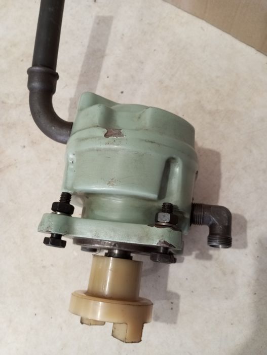 Насос пластинчатый НПл 25