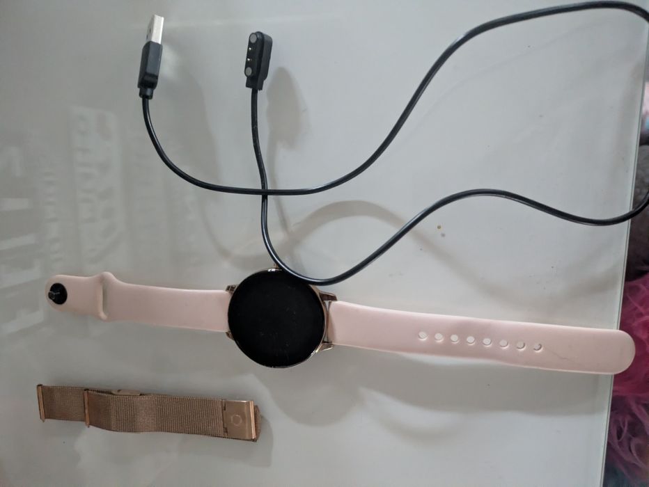 Relógio da one em boas condições