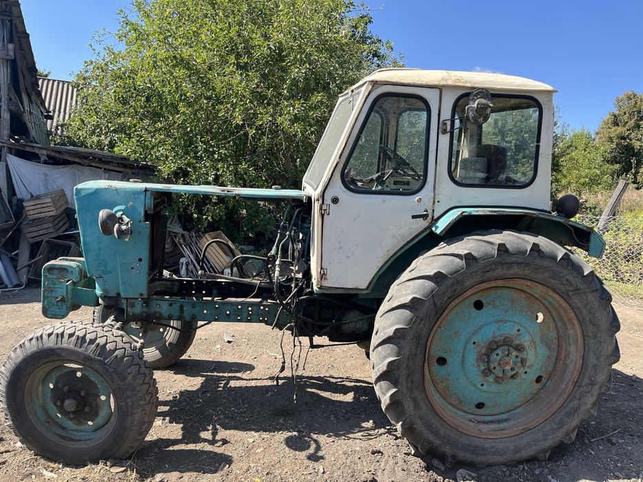 Продам Трактор ЮМЗ