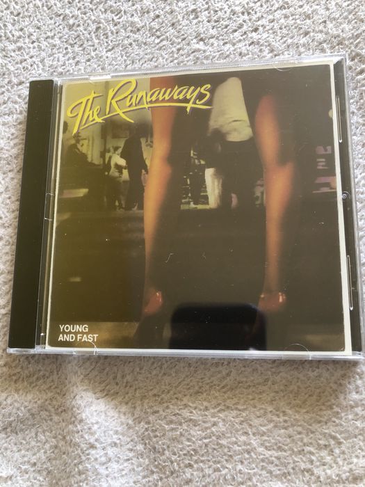 The RUNAWAYS  young and fast Folia Joan Jett