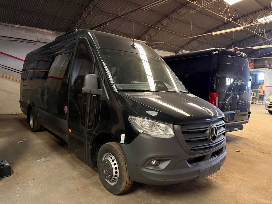 Mercedes Benz Sprinter