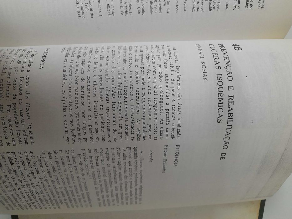 Livro de reabilitação física etc.