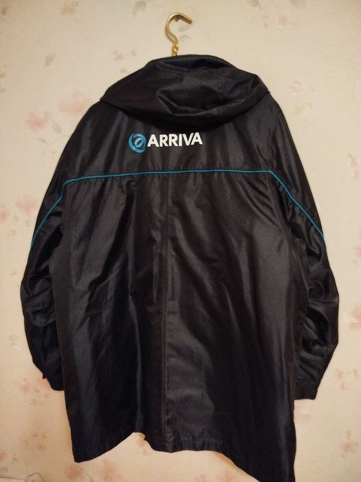 Куртка мужская демисезонная тёмно-синего цвета размер L 52 размер б/у