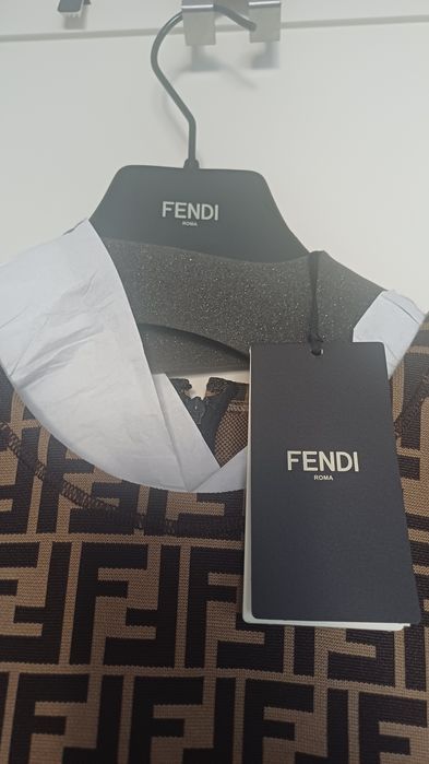 Vestido FENDI novo