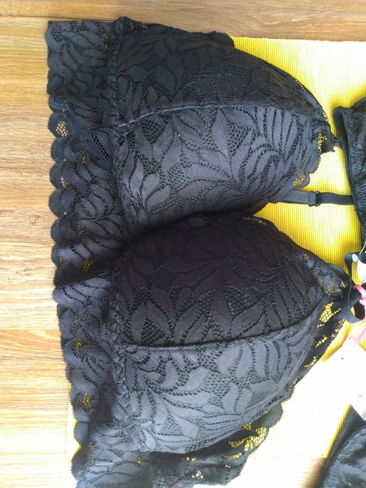 Komplet bielizny nowy  koronka Primark r. XL