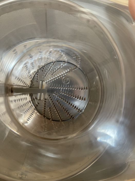 Продам соковижималку