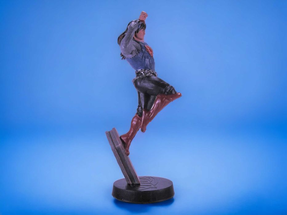 Figura da DC Dark Knights Superman
