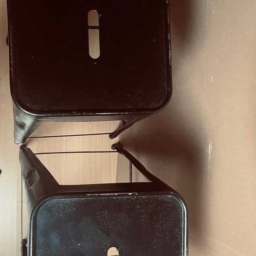 Banco alto 75 cm em aço preto