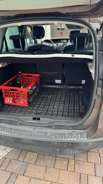 Sprzedam renault scenic 3 1.9dci130km