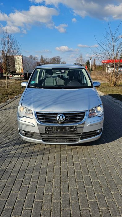 Volkswagen Touran  2008r 1 właściciel Klima ISOFIX Benzyna