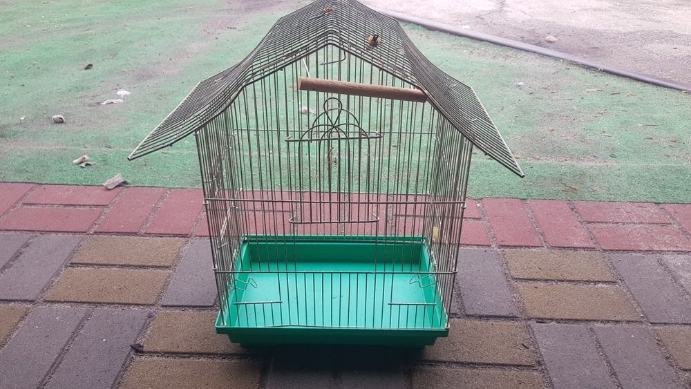 Клетка для попугая.
