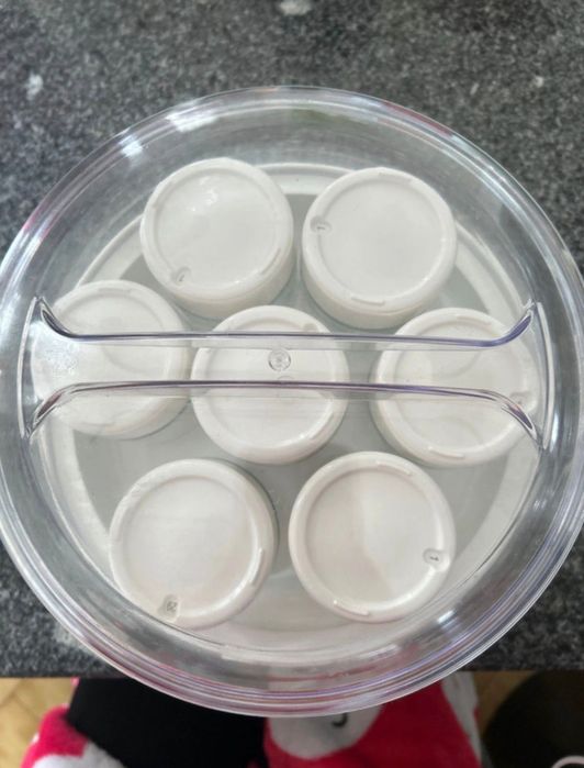 Máquina de fazer iogurtes