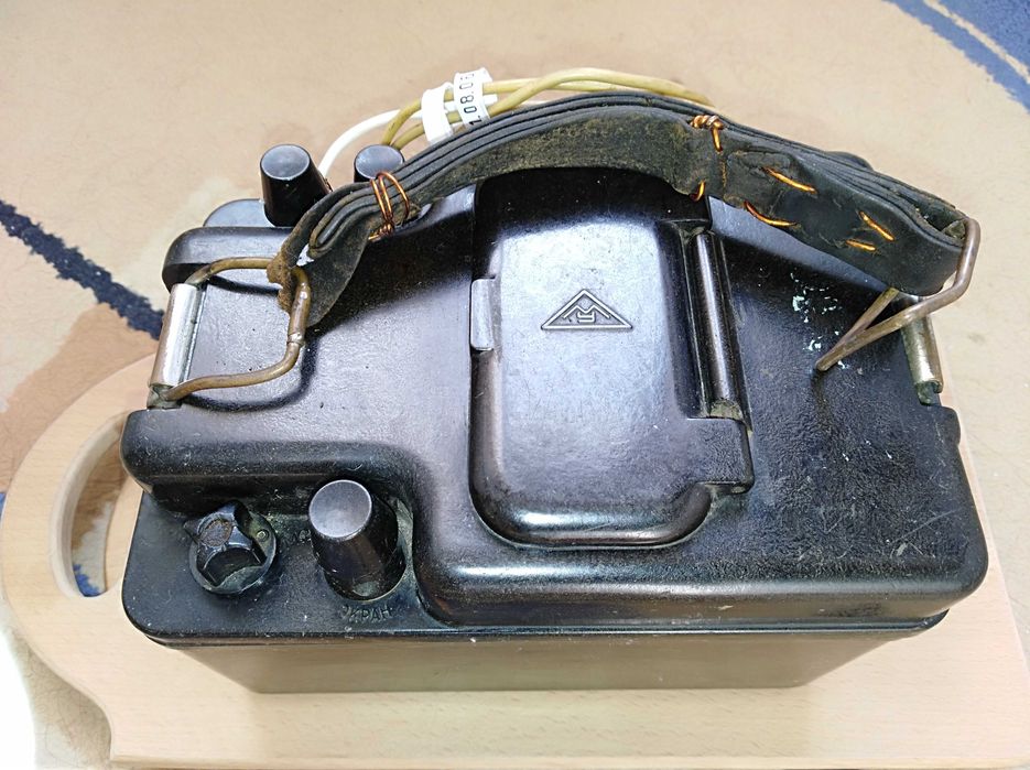 Измерительный прибор мегаомметр