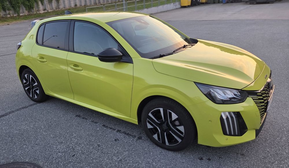 Peugeot 208 1.2 100KM automat