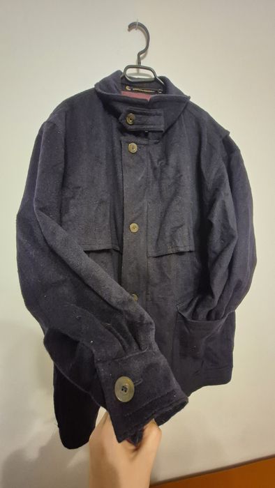 Czarny płaszcz męski