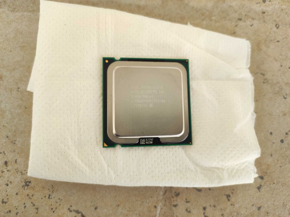 Lote Peças Computadores Portáteis e Desktop