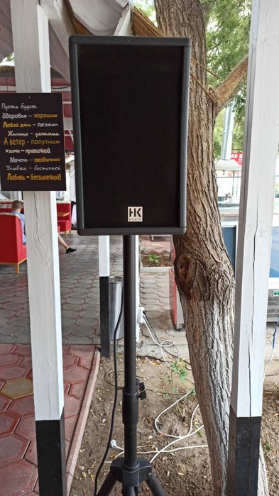 HK L.U.C.A.S    1000