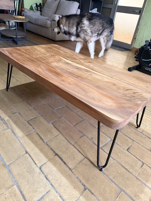 Mesa de centro de madeira