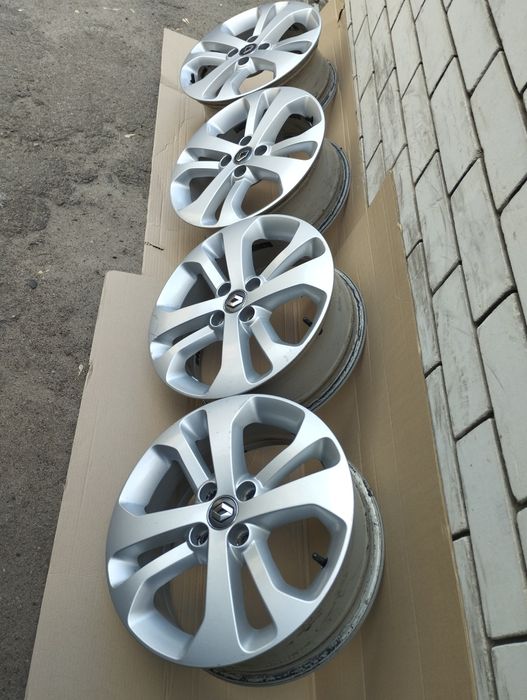 R16 4 100 диски  Renault  original.
