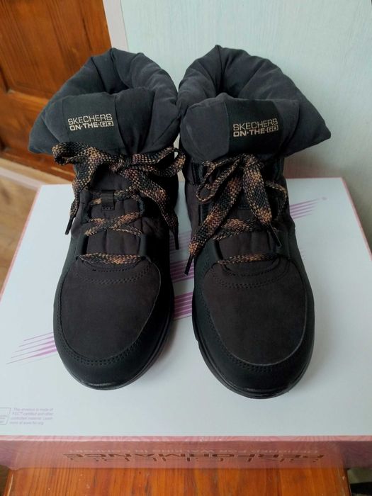 Skechers Glacial Ultra Trend Up, Жіночі кросівки 39р