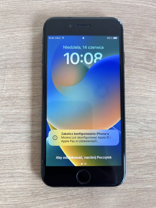 Iphone 8 64GB plus etui Spigen