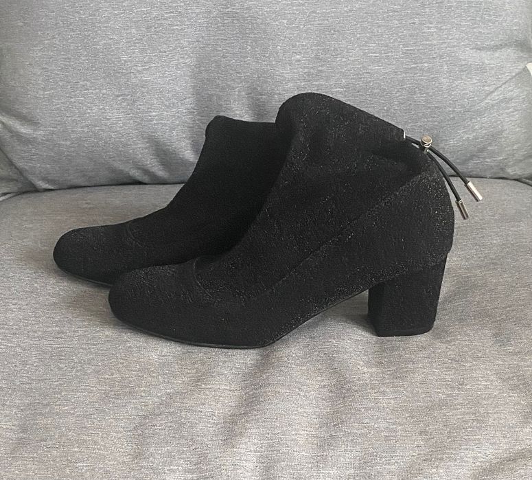 Botki czarne błyszczące Reserved 37