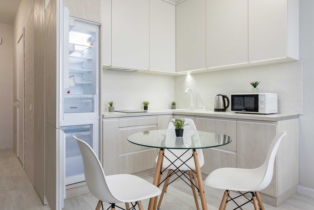 Подобова оренда, за 5 хв. від метро, Бажана, 17 -  будинок з Укриттям!