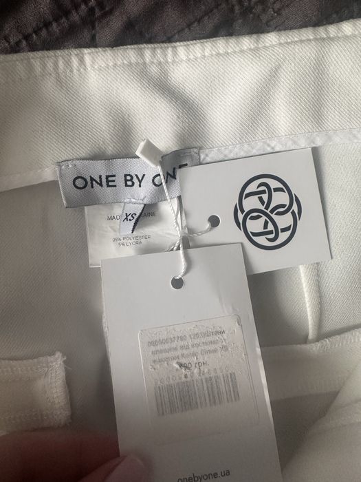 Жіночі брюки  One by one