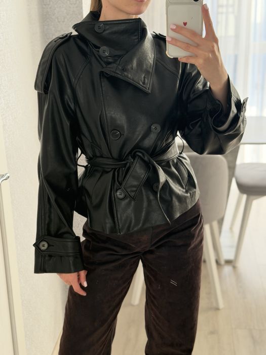 Кожанка bershka xc чорна
