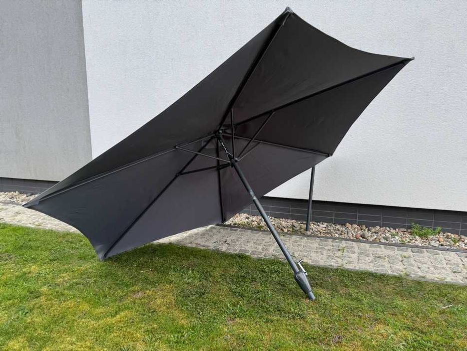 Parasol turystyczny