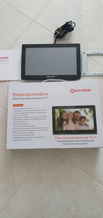 Видеодомофон Qualvision цветной с сенсорным экраном 10.1 дюйм