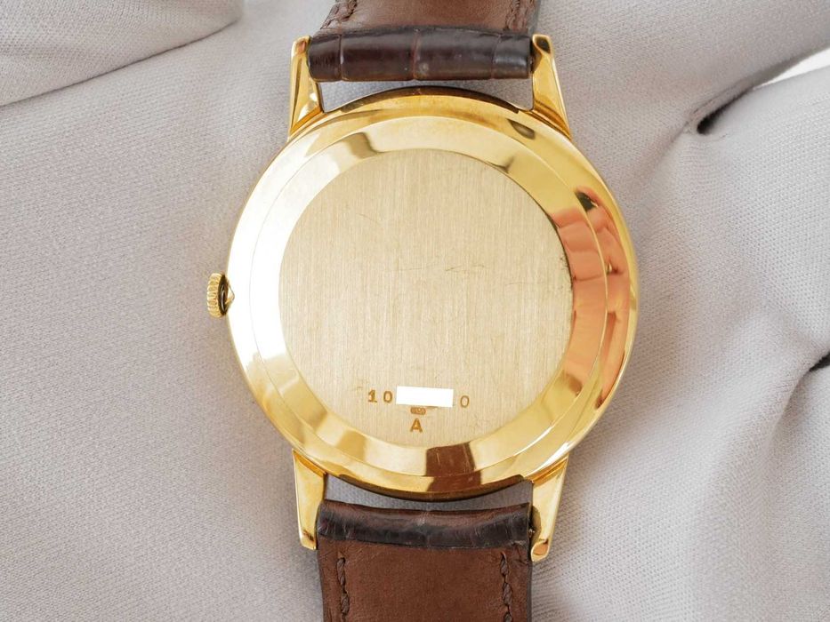 Jaeger LeCoultre Ultra-Thin White Linen Dial 18K Yellow Gold 34