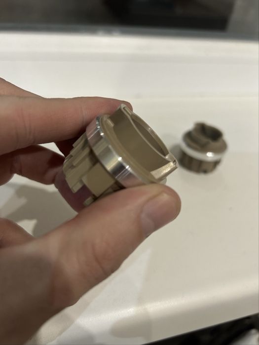 Ремкомплект рульової (рулевой) рейки, втулка, датчик Мазда Mazda 6 GH