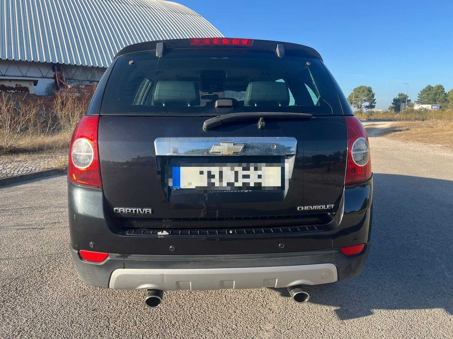 Chevrolet Captiva SUV – 7 Lugares | Manutenção Comprovada e Revisão Feita