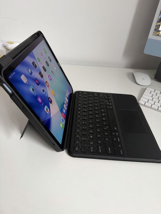 iPad Air 4 256gb Blue WiFi + Cellular + klawiatura