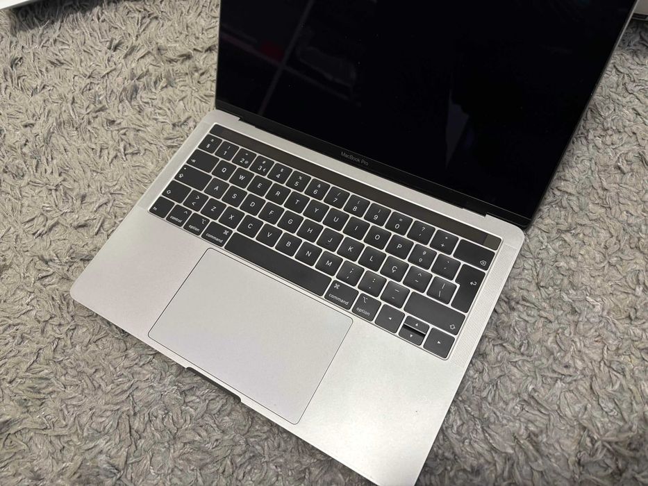 Macbook Pro 13" + Impressora HP Como NOVO Pack Estudante