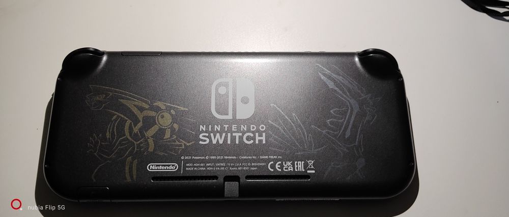 Nintendo switch lite Dialga & Palkia, sem caixa.