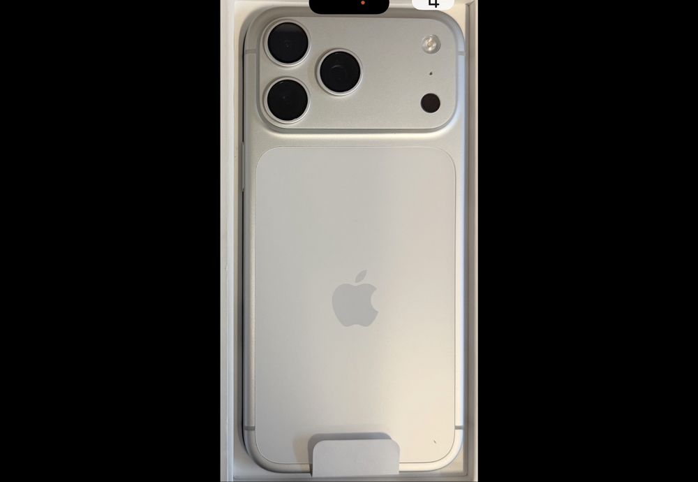 Iphone 17 Pro Silver 256Gb Novo