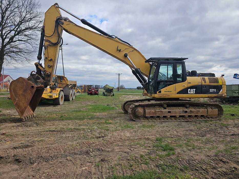 Koparka gąsienicowa Caterpillar 325 DL CAT oilquick