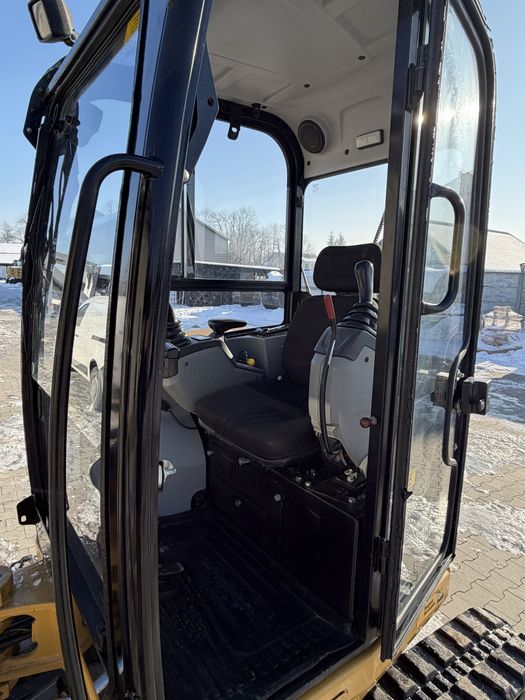 CAT 302.7 D CR Krajowa