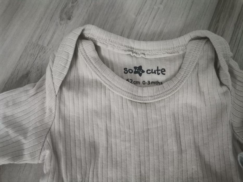 Body niemowlęce 62