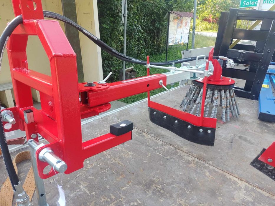 Nowa hydrauliczna odchwaszczarka rotacyjna do chwastów na tuz ciągnika