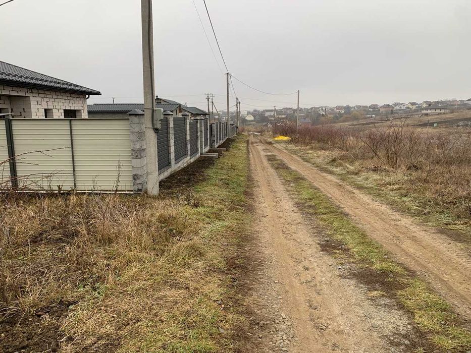 рівненька земельна ділянка