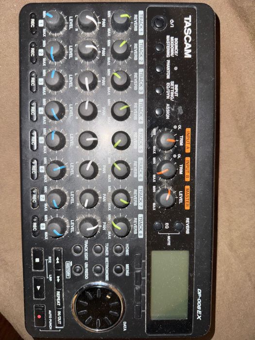 Tascam dp -008 ex com embalagem